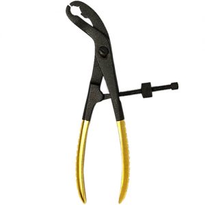 Self-Retaining Retractor